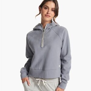 Vuori women Restore 1/2 Zip Hoodie small